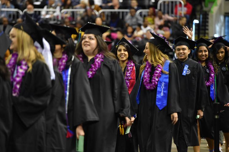 883 Islanders Graduate during Largest Fall Commencement Ceremony